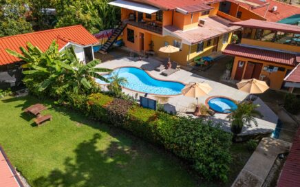 0.6 ACRES – 18 Bedroom Charing Hotel With 2 Large Pools And Jacuzzi!!!!