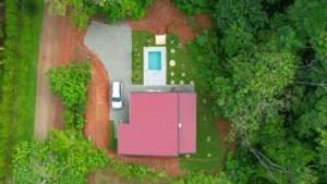 Aerial view of a house with a swimming pool in Dominical, Costa Rica.