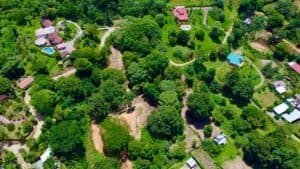 Build-ready 1.8-acre land with easy access and stunning mountain views in Dominical.
