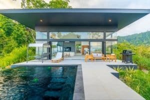 Contemporary Costa Rican home with infinity pool and panoramic views.